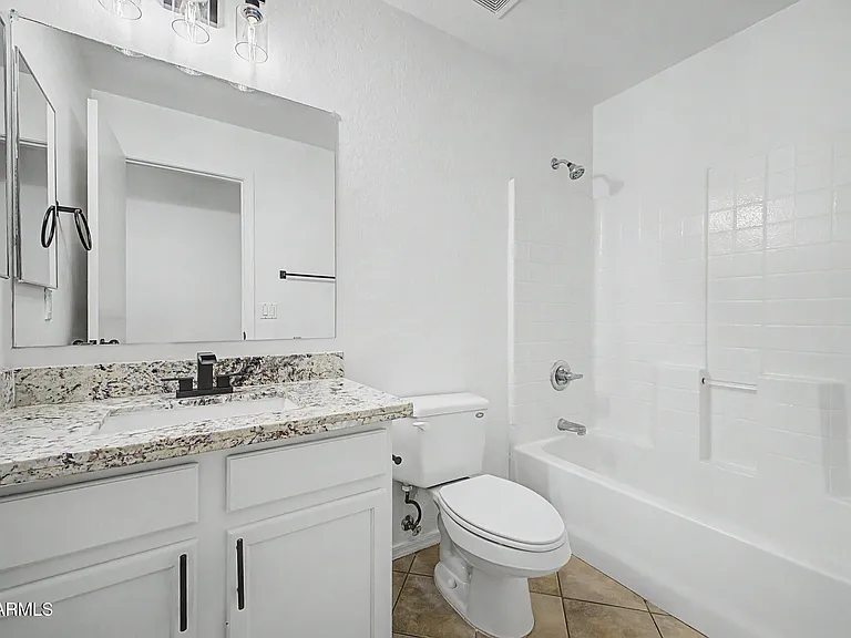 15337 W Poinsettia Dr — Photo 27