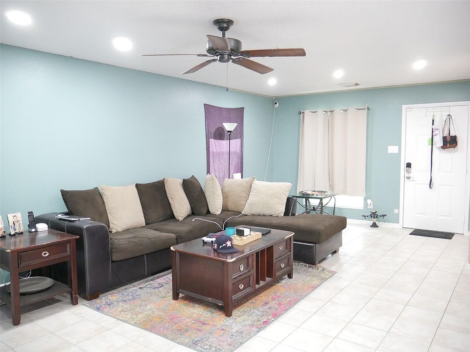 1st image of 2322 Hadden Hollow Dr