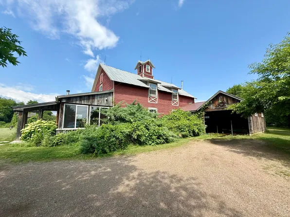 679 Telegraph Rd, Peru, NY 12972