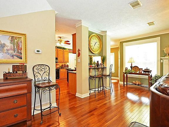 4th image of 4903 Chritien Point Ct