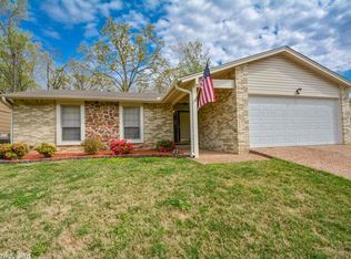 22 Del Tara Dr, Jacksonville, AR 72076