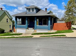 630 Saint Clair St, Latrobe, PA