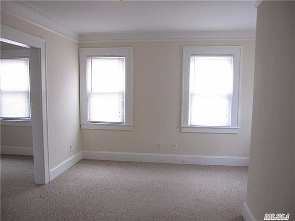 5th image of 85 Maxwell Ave