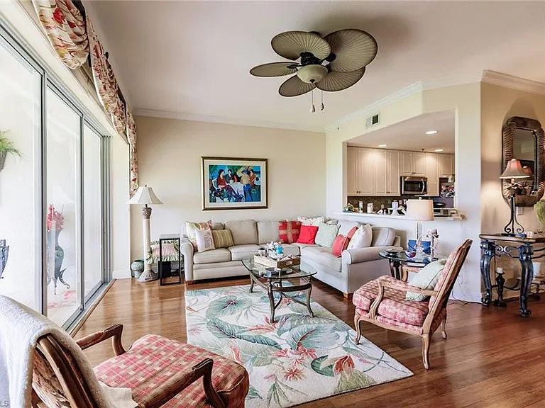 3910 Deer Crossing Ct #1 — Photo 8