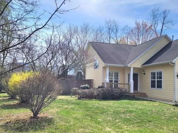 35 Cotton Creek Cir, Black Mountain, NC 28711