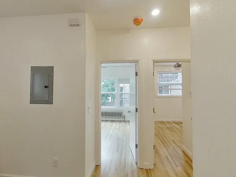 2644 Dwight Way — Photo 11