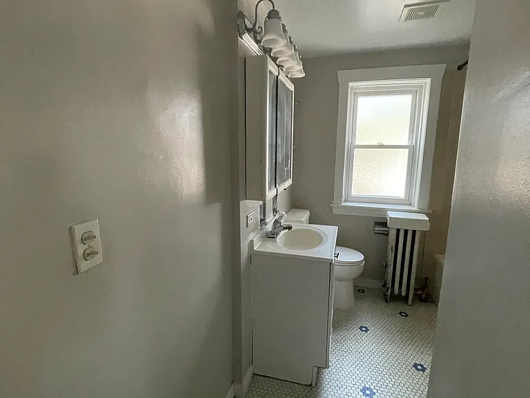 3035 N Long Ave — Photo 3