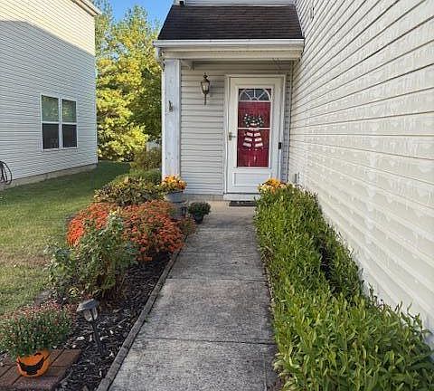 4th image of 5824 Brinkwater Blvd