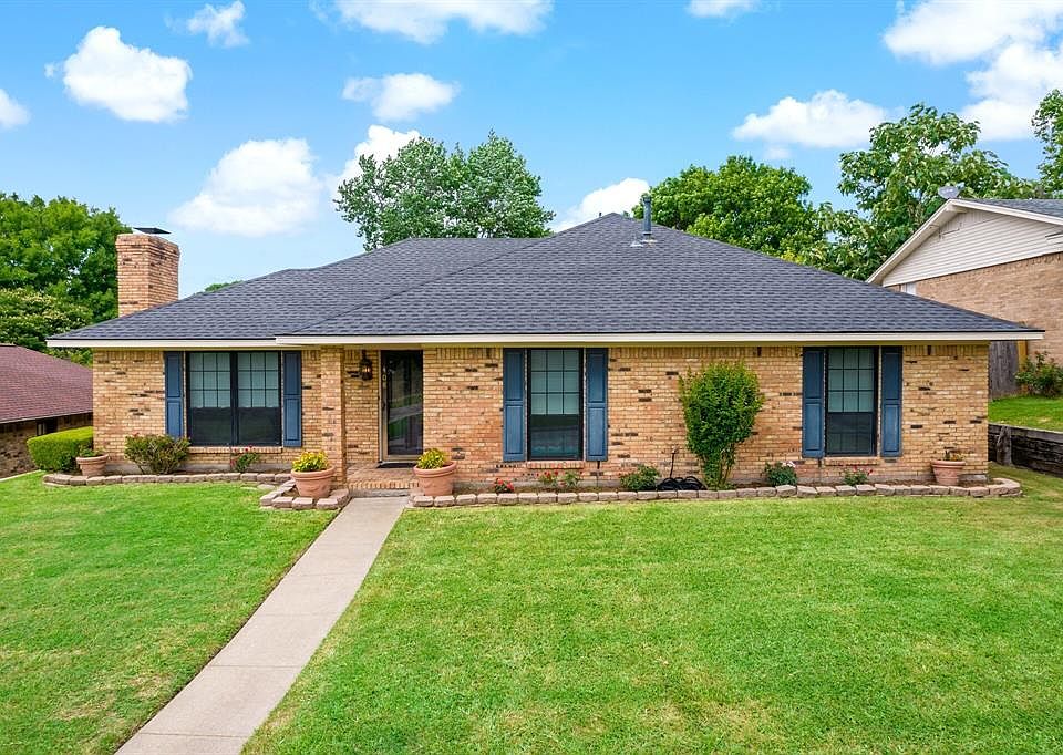 1st image of 408 Kenway Dr