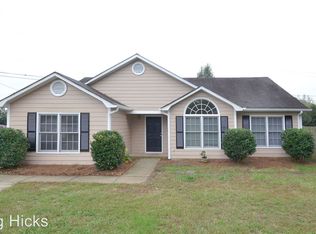 1800 Tufnell Ct, Charlotte, NC 28262