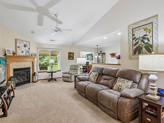 5th image of 1180 Briarcliff Dr
