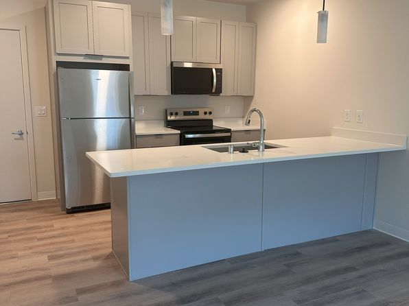 W233N2094 Ridgeview Pkwy #A3-313