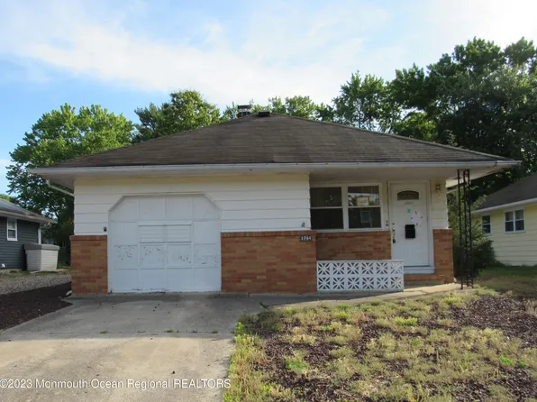 1714 Mount Everest Lane, Toms River, NJ 08753