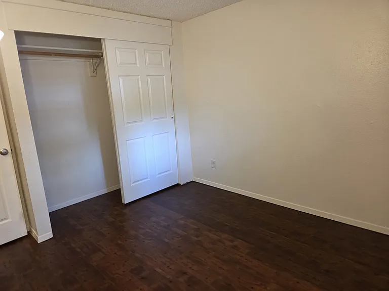 2nd bedroom with closet