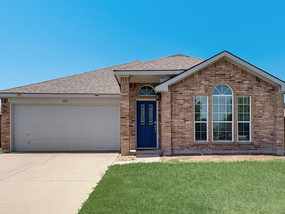 2nd image of 1717 Lesli Dr