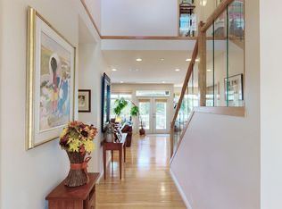 15974 Buena Vista Ave, White Rock, BC V4B2A5