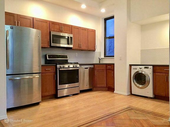 3rd image of 5721 4th Ave #2