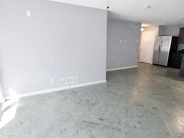 Eagle Crossing Apartments — Photo 12
