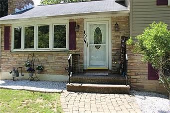 2nd image of 197 Jonathan Dr