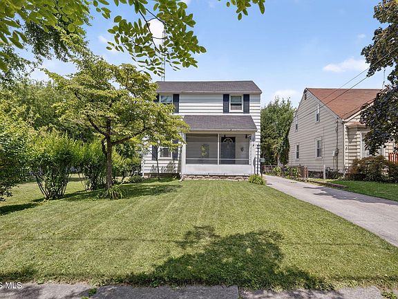 2nd image of 2542 Grantwood Dr