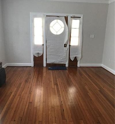 3rd image of 3712 Piedmont Dr