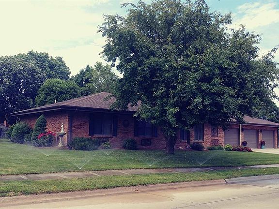 2nd image of 1907 W 35th St