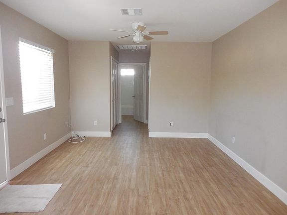 5th image of 1292 E Marshall Blvd