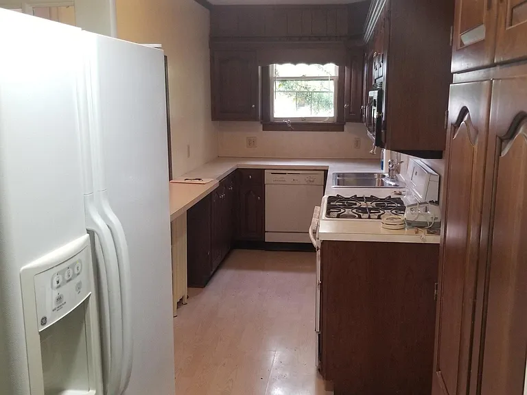 58 E Main St #1 — Photo 2