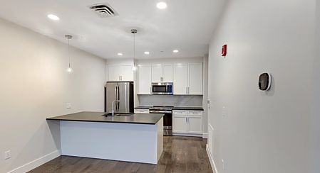 3rd image of 434 McGrath Hwy #314