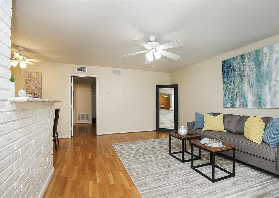 1st image of 2212 Morse St APT 2