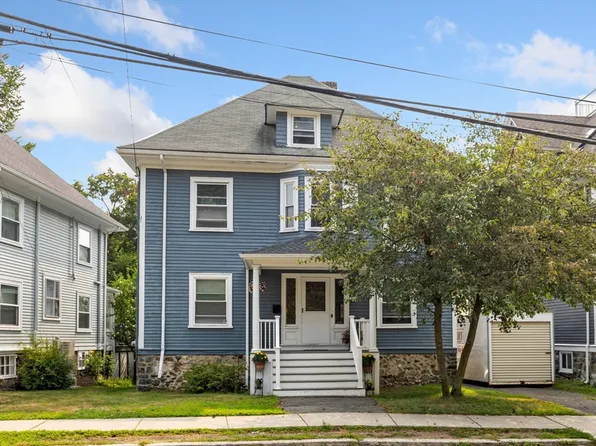 45 Vinton St, Melrose, MA 02176