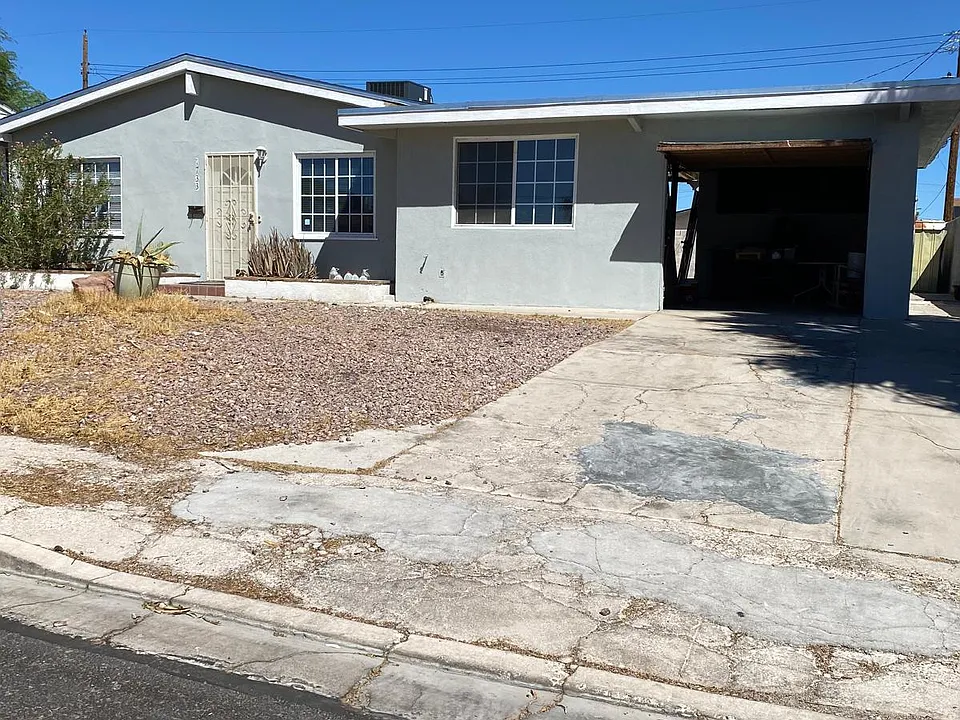 1733 Canosa Ave