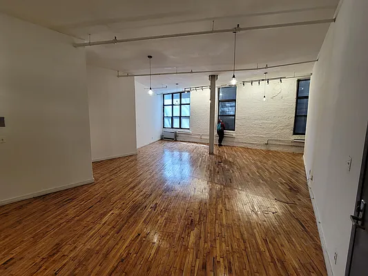 Rented by Garden Management | media 2