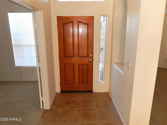 3rd image of 1061 W COURTNEY Lane