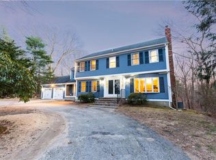 970 Stony Ln, North Kingstown, RI 02852