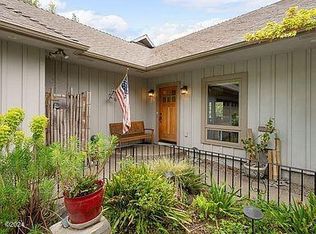 22607 N Umpqua Hwy, Glide, OR 97443