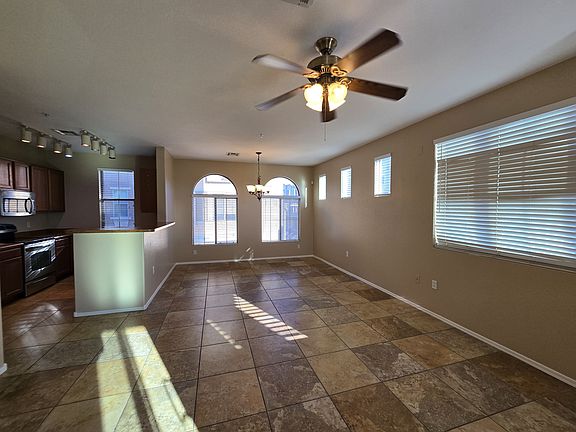 4th image of 240 W Juniper Ave Unit 1246