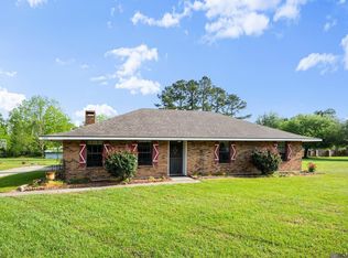 11436 Tonawanda St, Port Allen, LA 70767