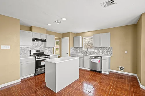 5003 E Parma Dr #5003 Photo 1