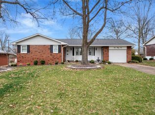 932 N Metter Ave, Columbia, IL 62236