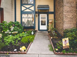 30 Coventry Ct, Clementon, NJ 08021