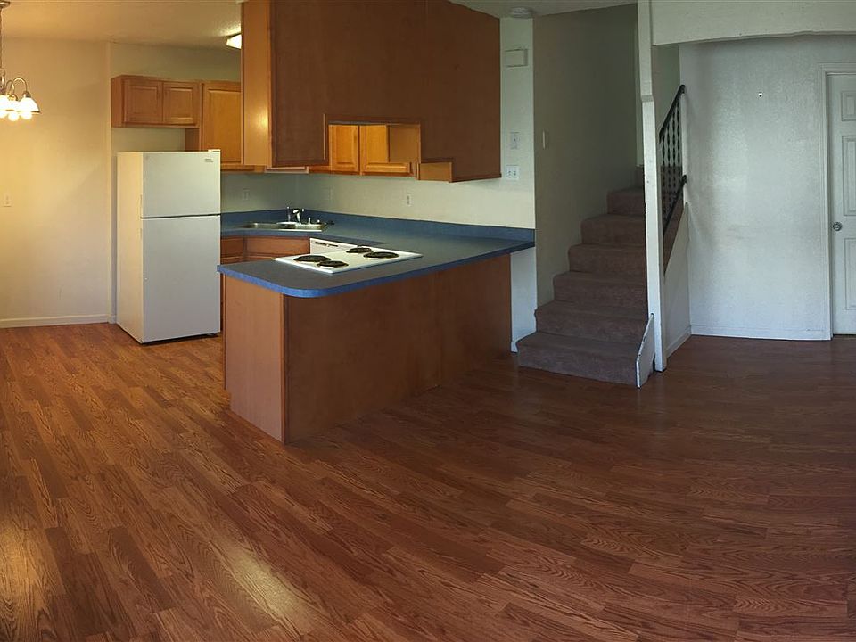 Kitchen, Dining, Living