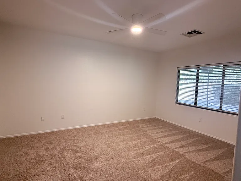 2064 E Indian Wells Dr — Photo 10