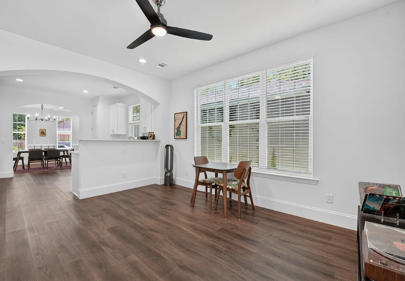 3 bed, 2.5 bath, 1881 sqft, $2,600 — Photo 4