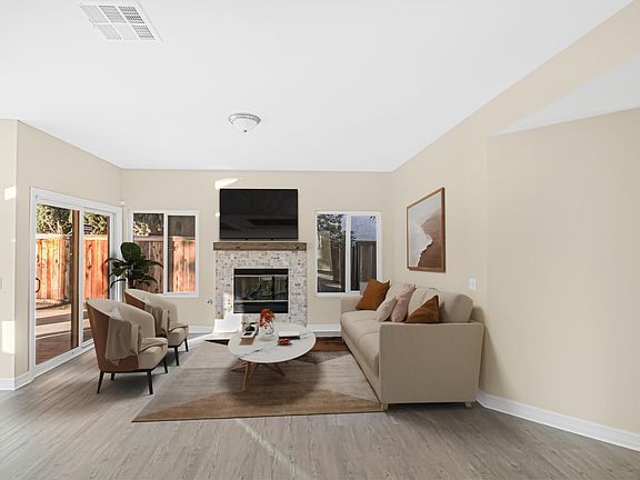4th image of 5502 W Avenue L2