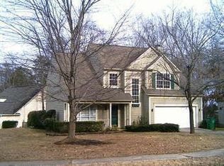 7001 Ridge Peak Ct, Charlotte, NC 28269