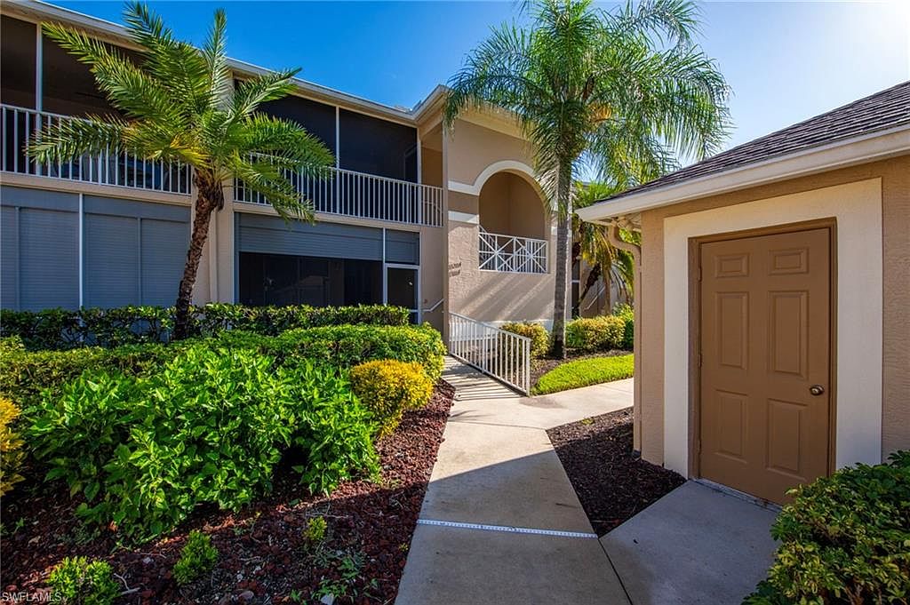 26841 Clarkston DR #204 — Highland Woods Golf & Country Club