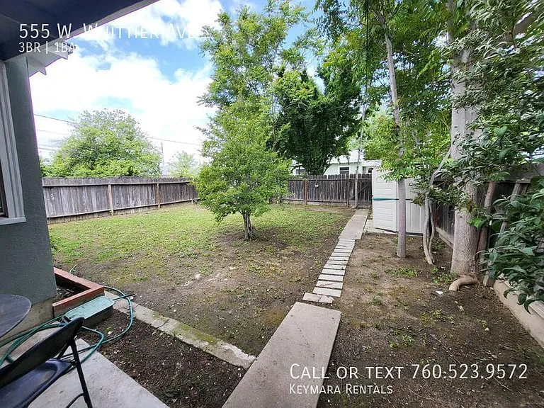555 W Whittier Ave — Photo 38