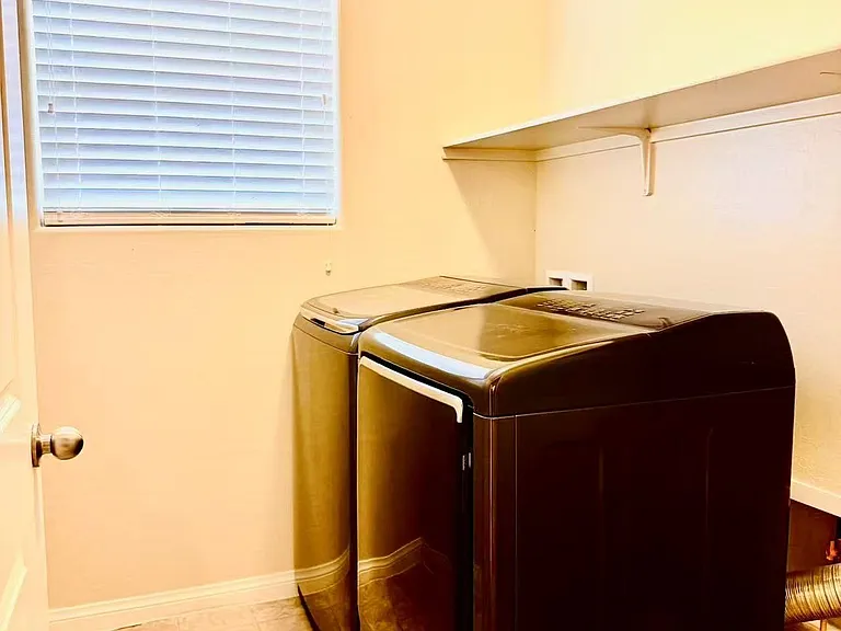 8938 Whitten Park Ave — Photo 13