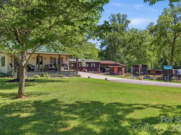 176-174 Oak Hollow Rd, Union Grove, NC 28689